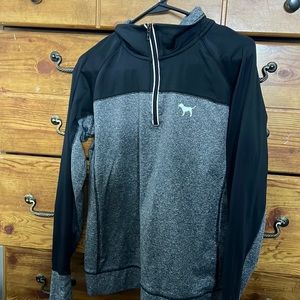VS athletic pullover